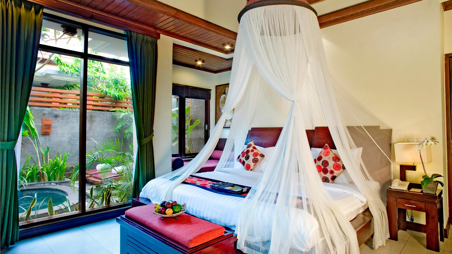 The Bali Dream Suite Villa Seminyak
